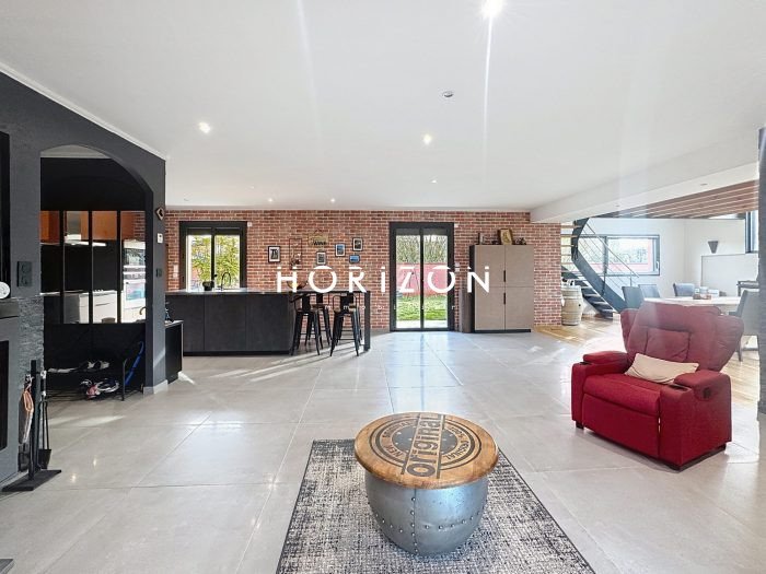 Maison à vendre, 220m², Saint-Cyr-sur-Menthon