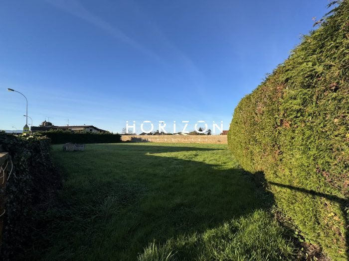 Maison à vendre, 1529m², Saint-Didier-sur-Chalaronne