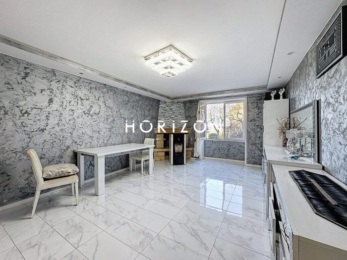 Maison à vendre, 204m², Deux-Grosnes