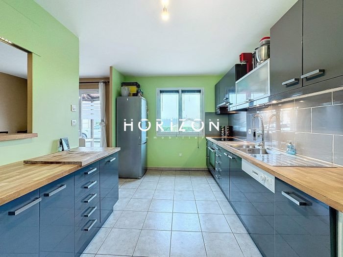 Maison à vendre, 106m², Saint-Etienne-sur-Chalaronne