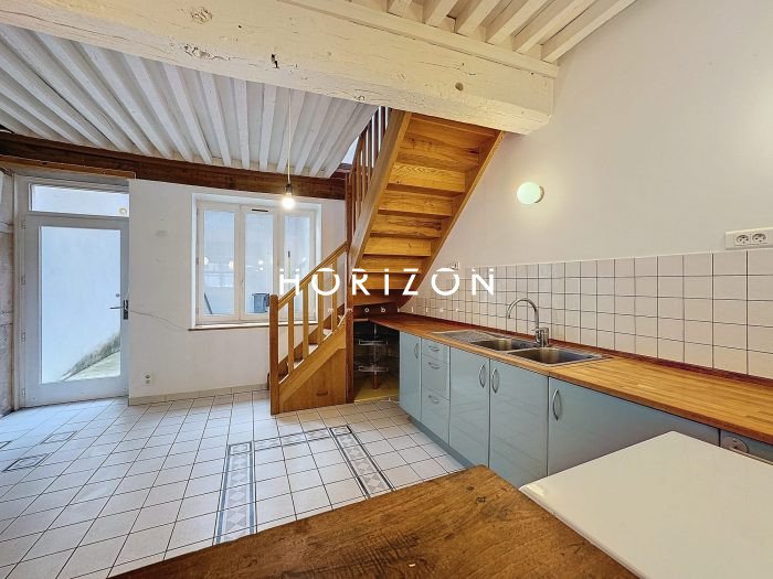 Maison à vendre, 92m², Thoissey