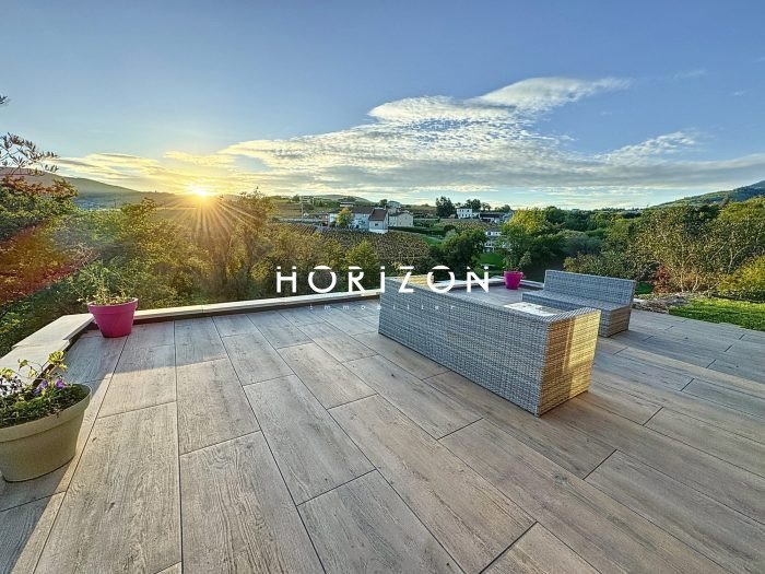 Maison à vendre, 203m², Lantignié
