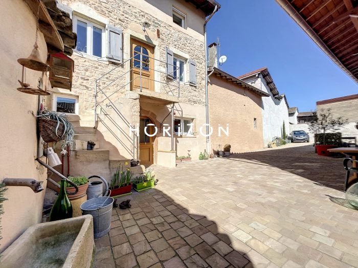 Maison à vendre, 165m², Belleville-en-Beaujolais