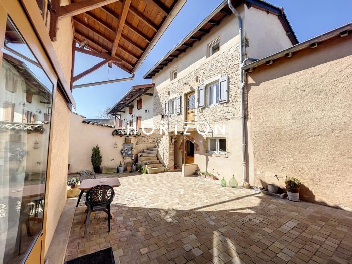 Maison à vendre, 165m², Belleville-en-Beaujolais
