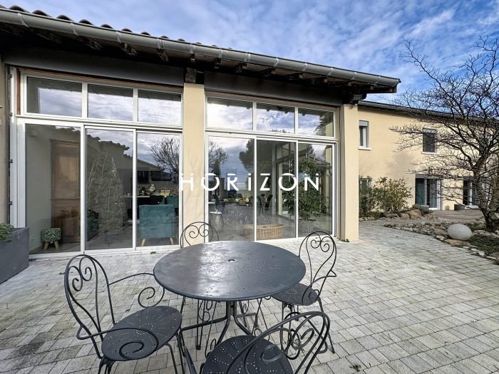 Maison à vendre, 195m², Romanèche-Thorins
