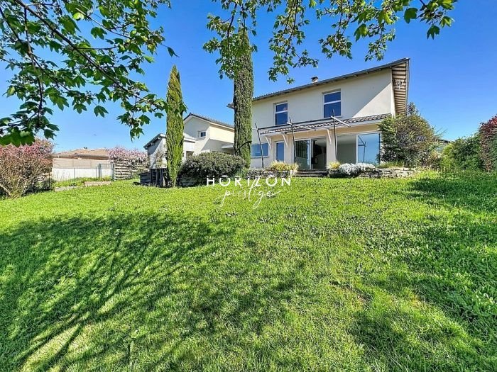 Maison à vendre, 216m², Peyzieux-sur-Saône