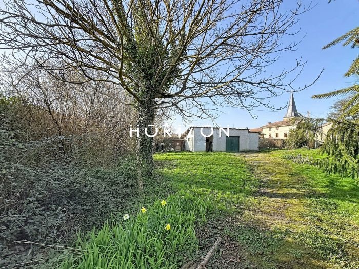 Maison à vendre, 696m², Peyzieux-sur-Saône
