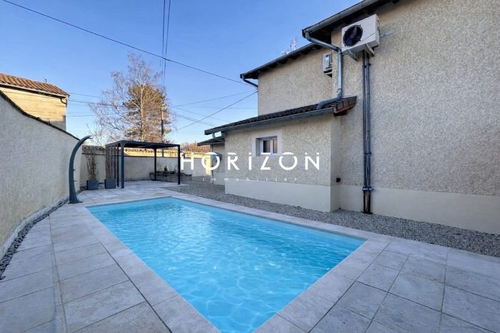 Maison à vendre, 204m², Romanèche-Thorins
