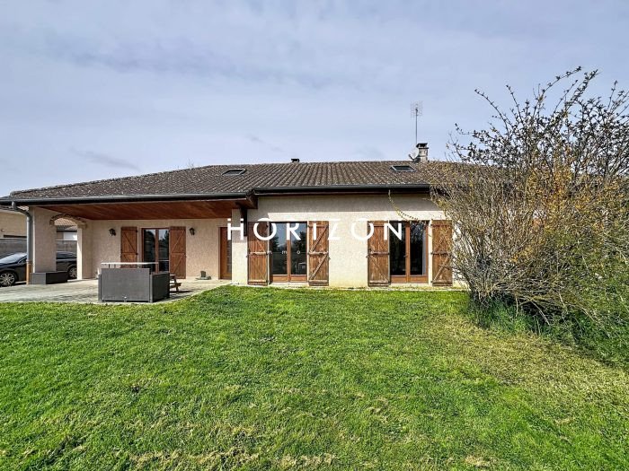 Maison à vendre, 202m², Saint-Etienne-sur-Chalaronne