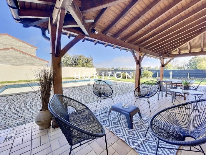 Maison à vendre, 228m², Saint-Didier-sur-Chalaronne