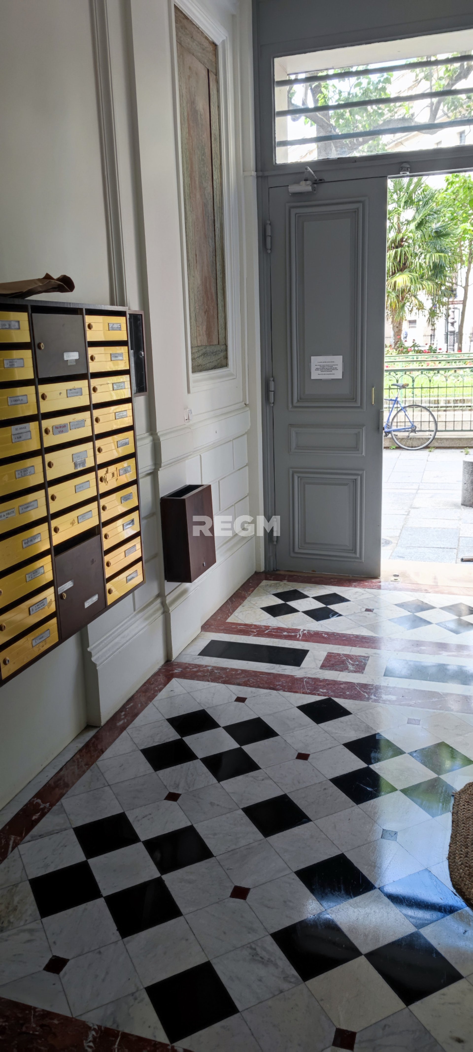 Maison à louer, 83m², Paris 1er