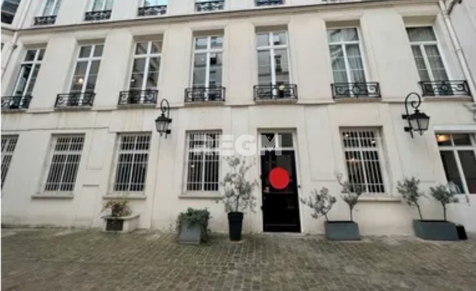 Maison à louer, 247m², Paris 1er