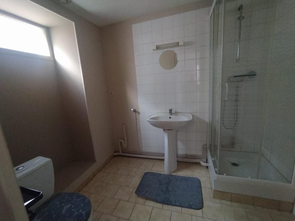 Appartement à louer, 47m², Clamecy