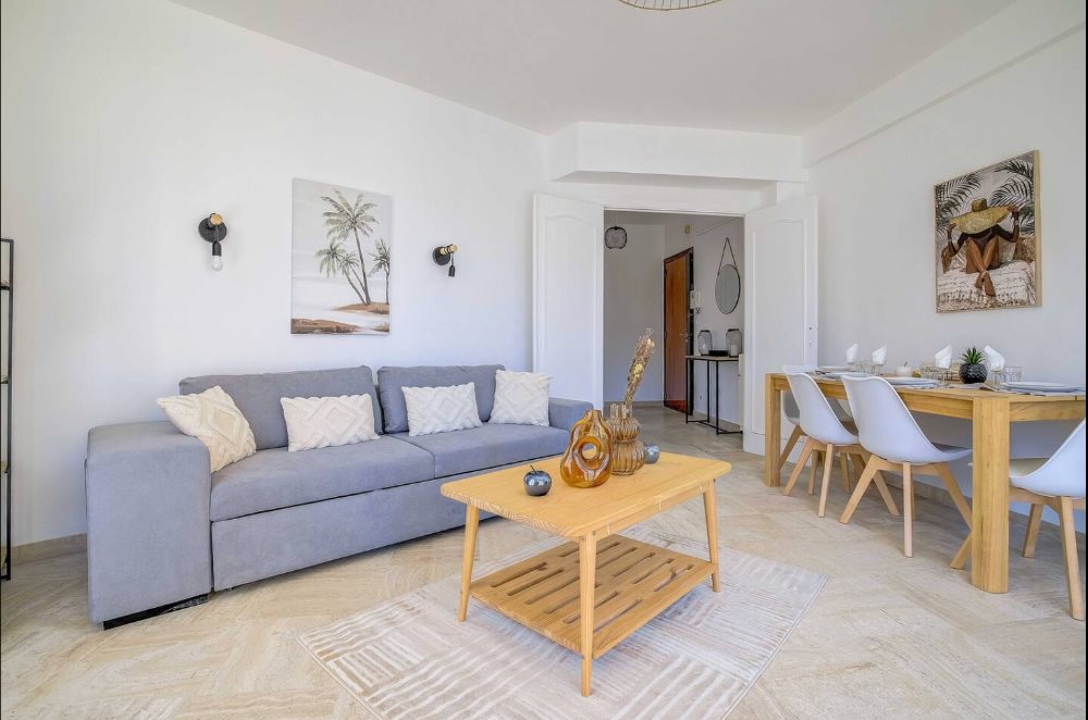 Appartement à louer, 85m², Cannes