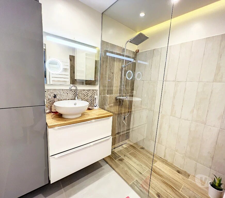 Appartement à louer, 70m², Mougins