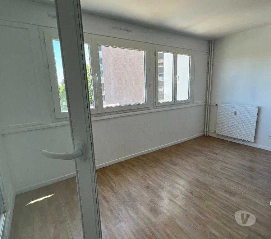 Appartement à louer, 44m², Évry-Courcouronnes
