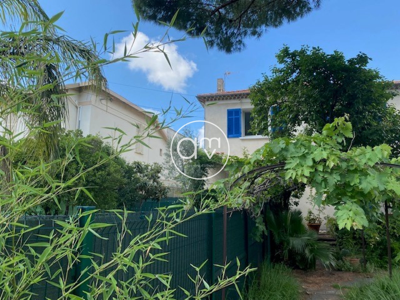Maison à louer, 4m², Hyères