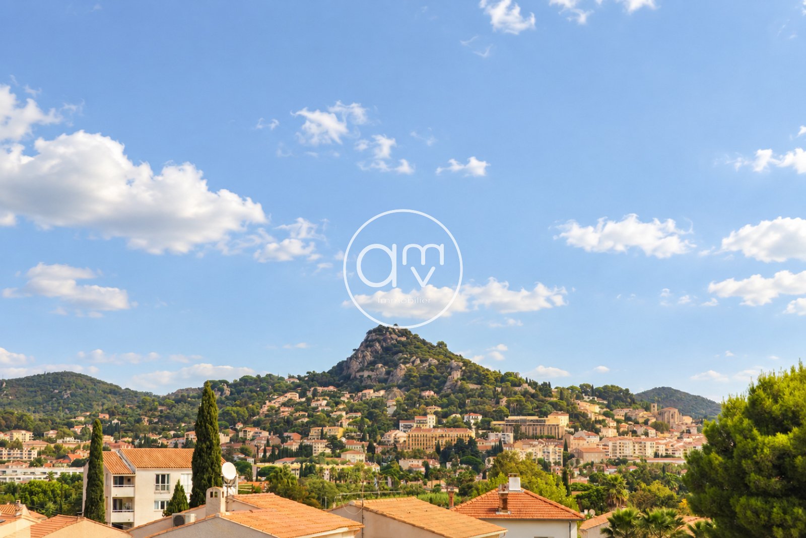 Maison à vendre, 69m², Hyères