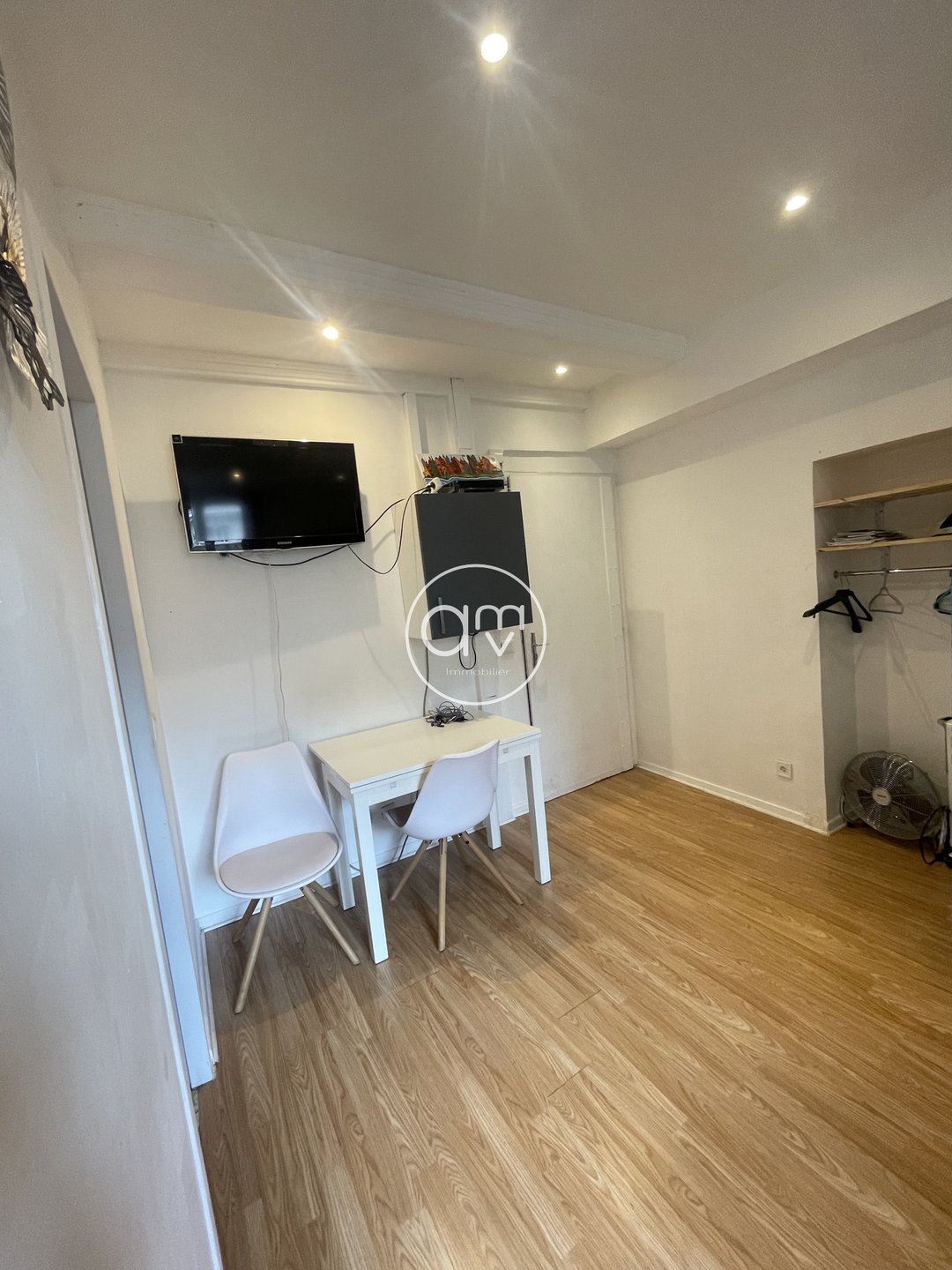 Maison à louer, 1m², Toulon
