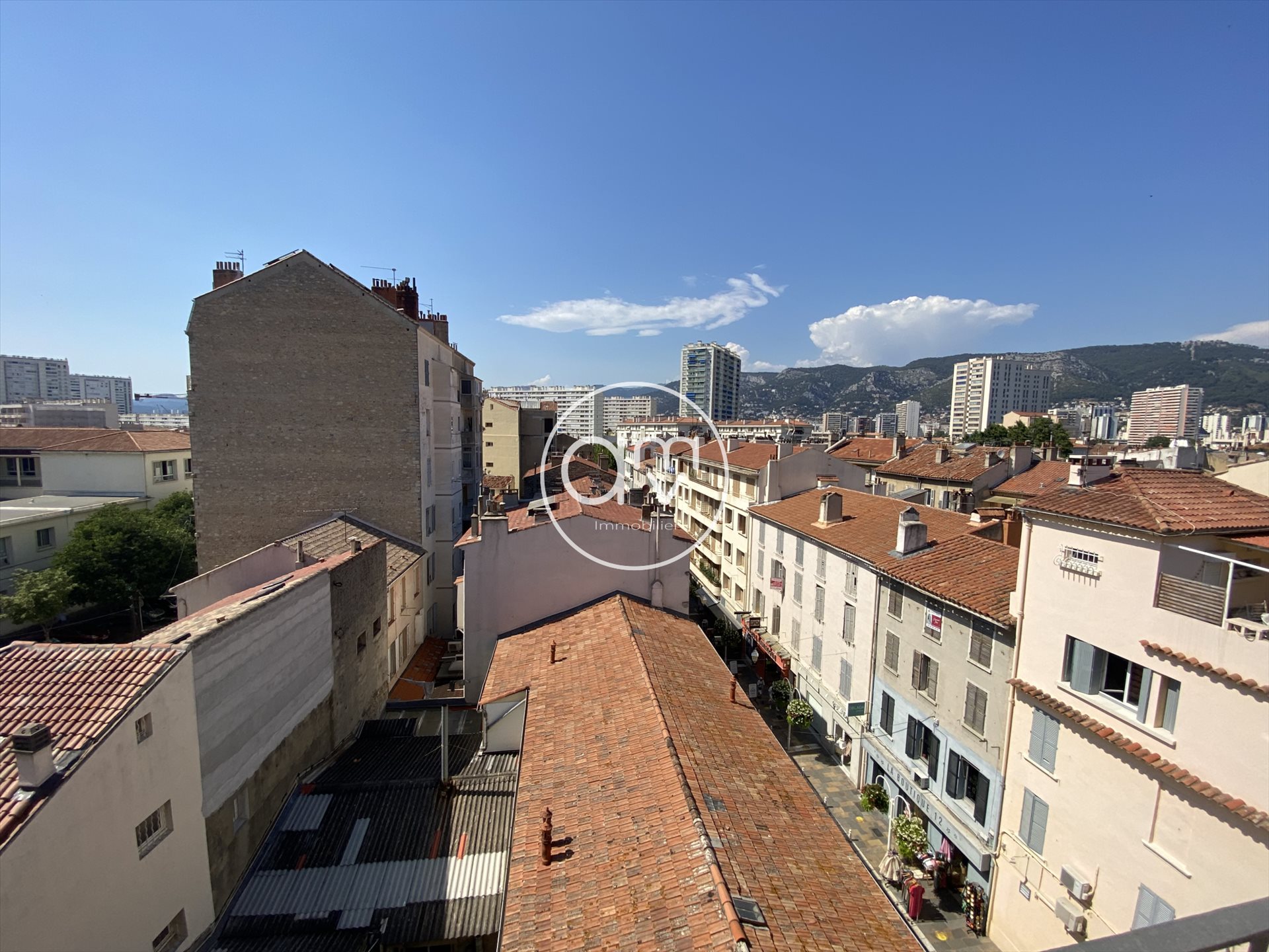 Maison à louer, 1m², Toulon