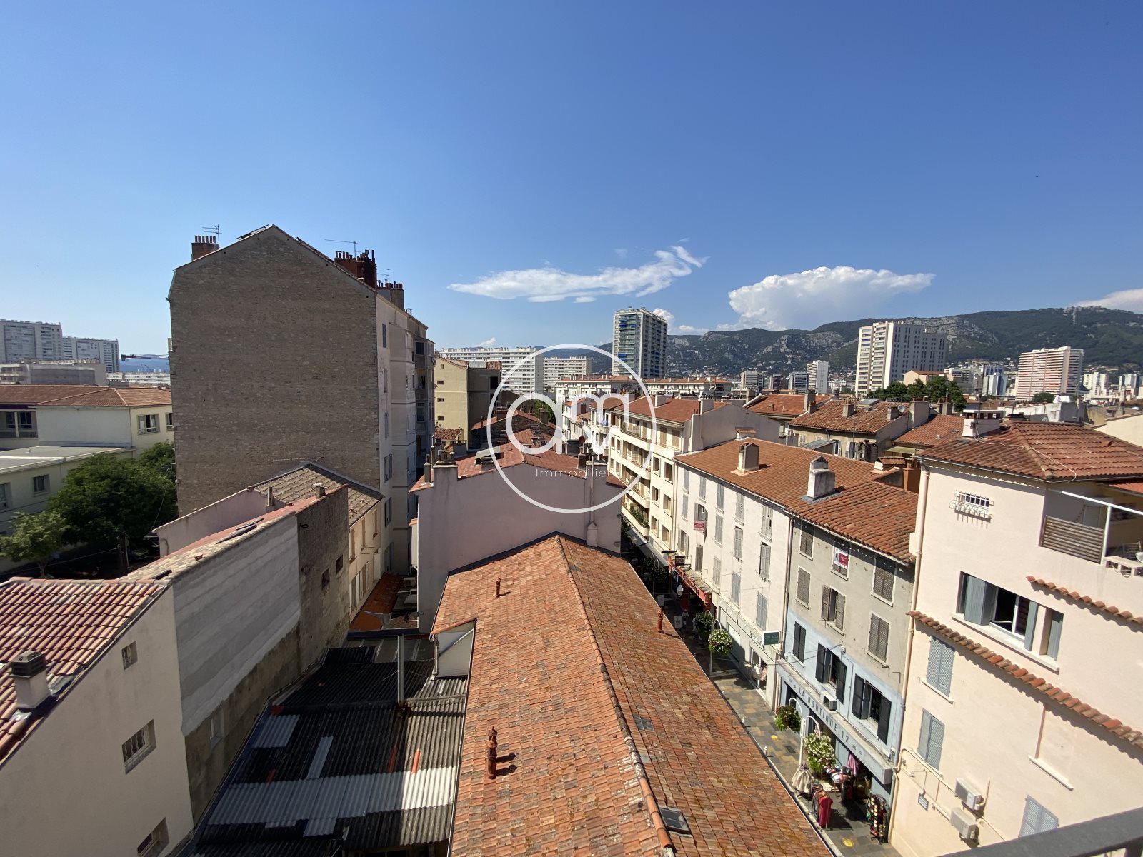 Maison à louer, 1m², Toulon
