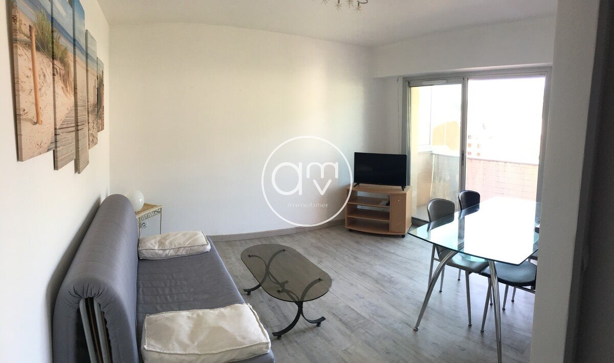 Maison à louer, 2m², Toulon