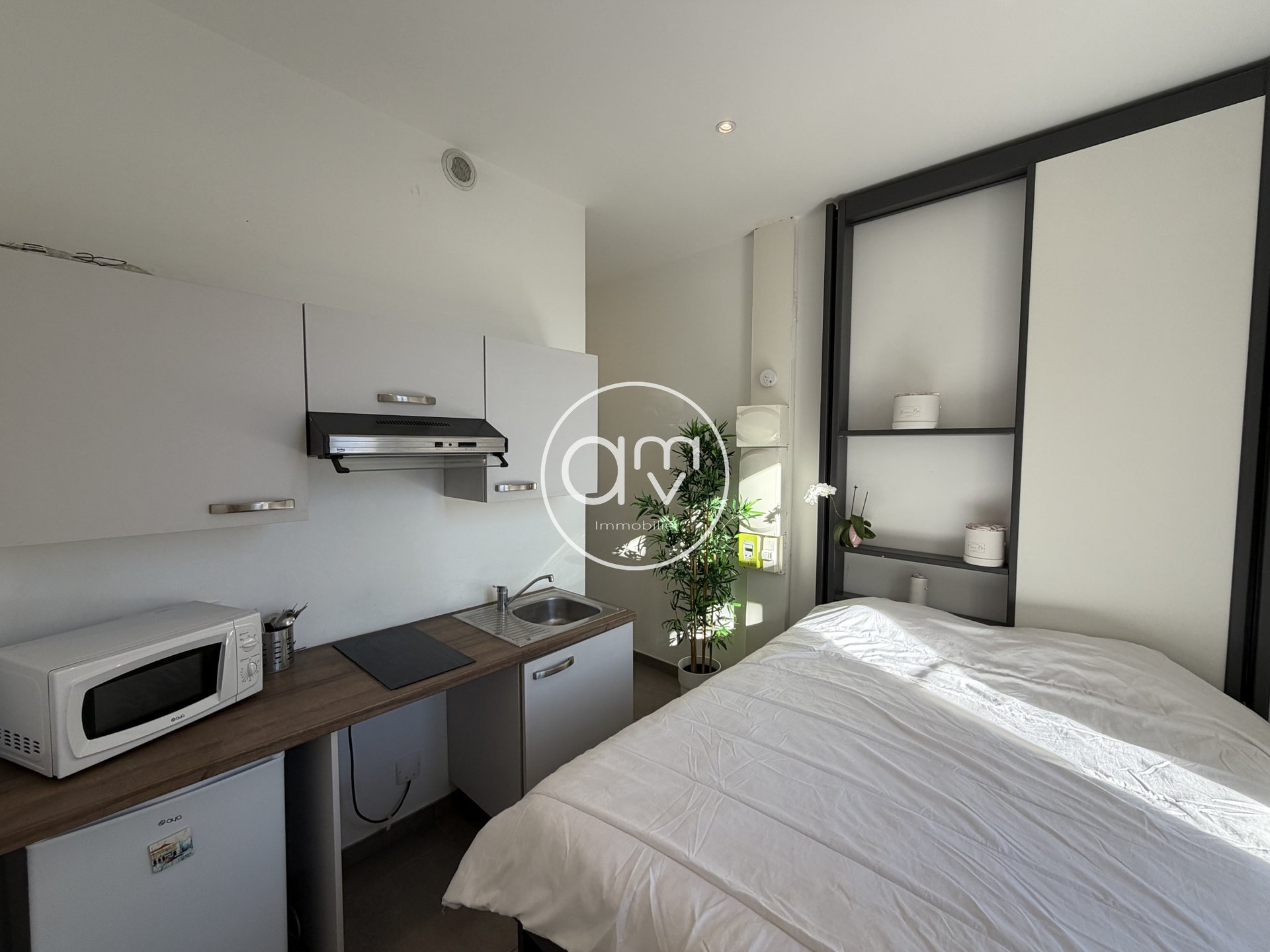 Appartement à louer, 13m², Hyères