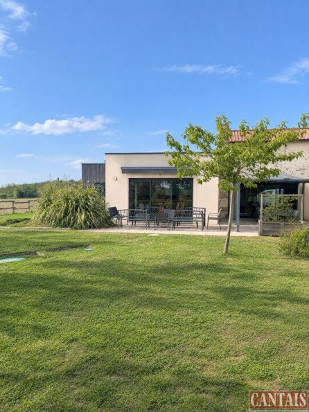Maison à vendre, NaNm², Nantes