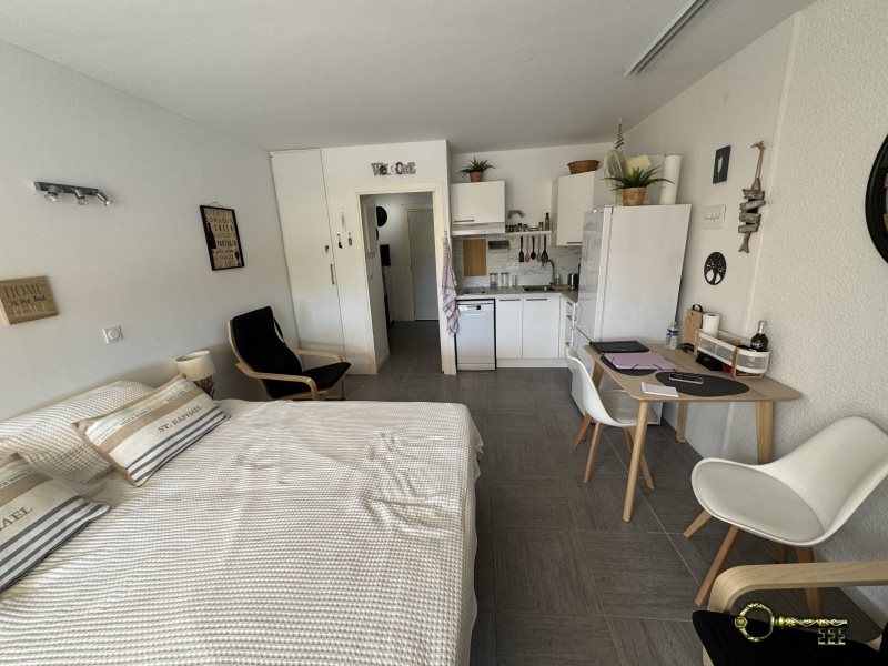 Appartement à vendre, 25m², Bormes-les-Mimosas