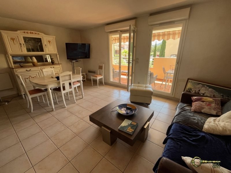 Appartement à vendre, 68m², Bormes-les-Mimosas