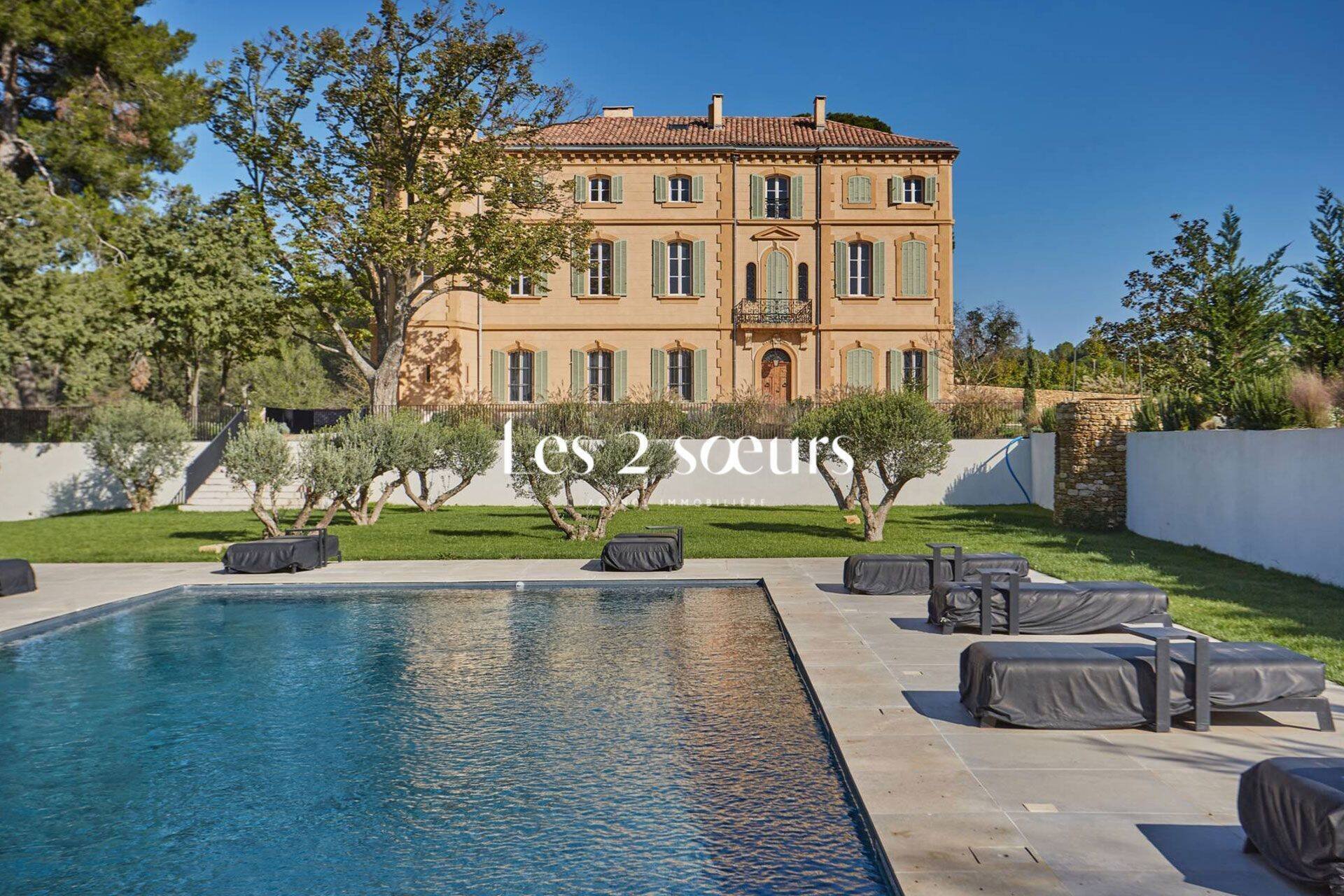 Maison à louer, 721m², Aix-en-Provence