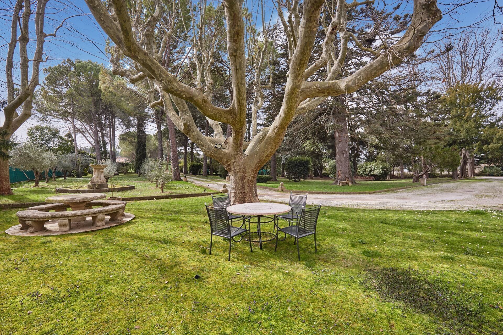 Maison à louer, 265m², Aix-en-Provence