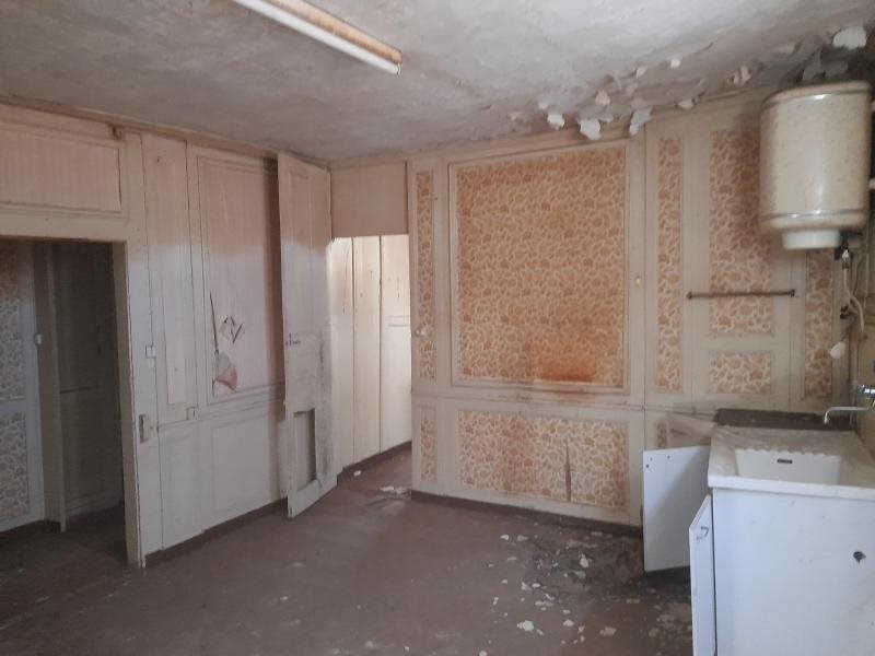 Appartement à vendre, 600m², Saint-Léonard-de-Noblat