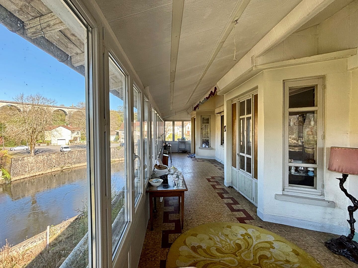 Appartement à vendre, 330m², Saint-Léonard-de-Noblat