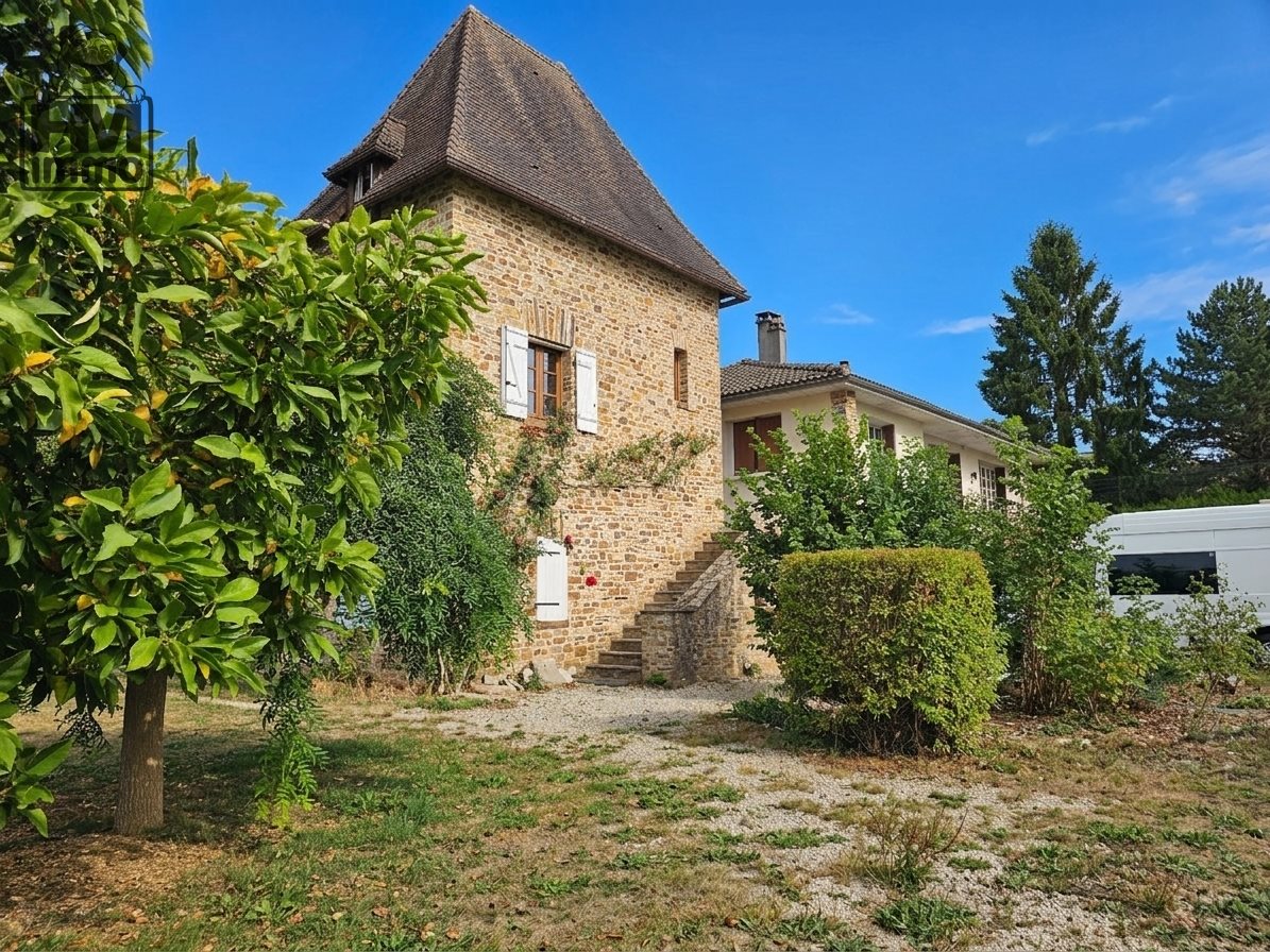 Maison à vendre, 181m², Saint-Yrieix-la-Perche