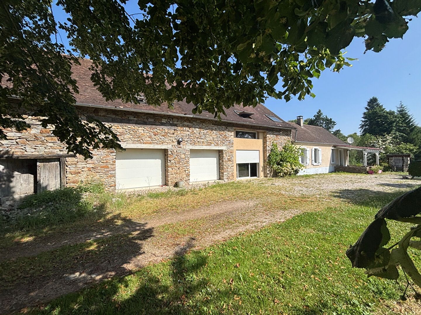 Maison à vendre, 184m², Saint-Yrieix-la-Perche