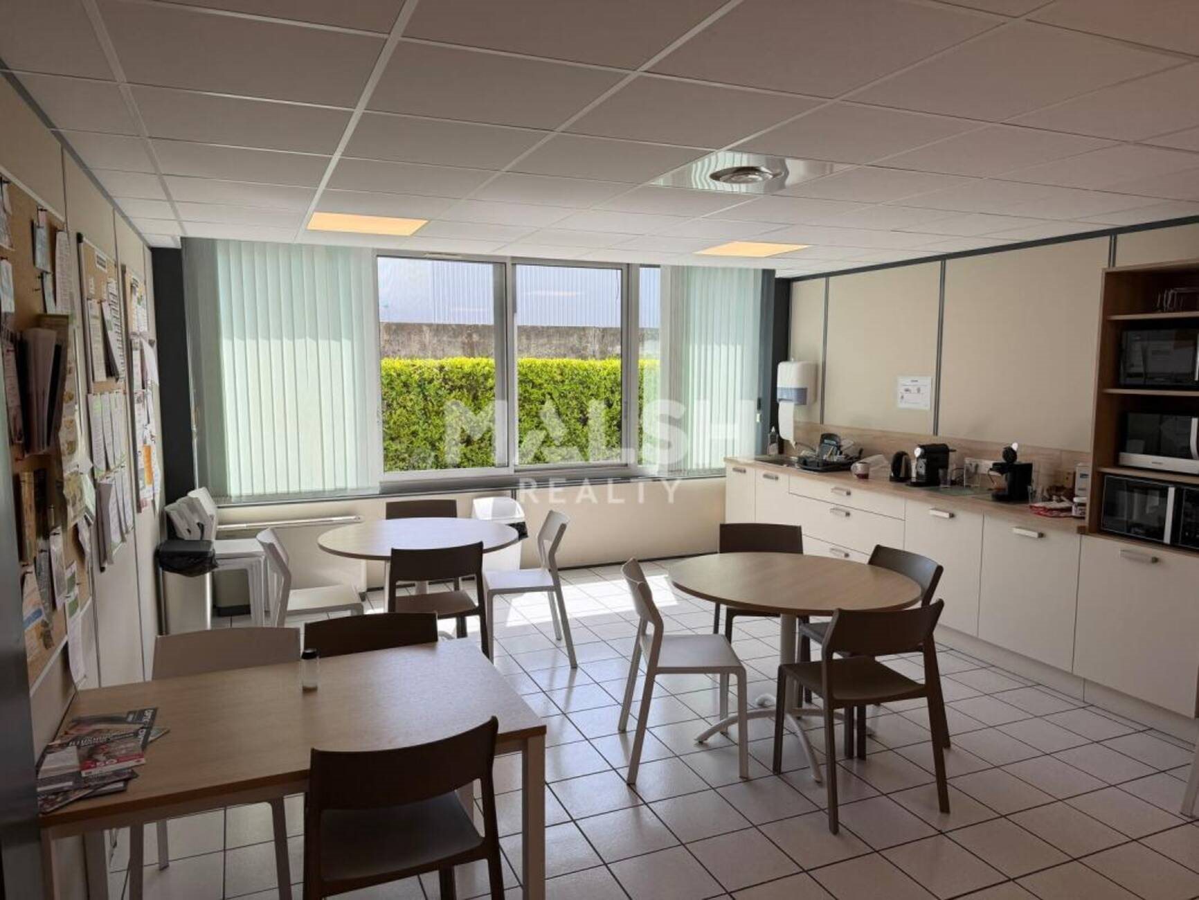 Maison à vendre, 1400m², Décines-Charpieu