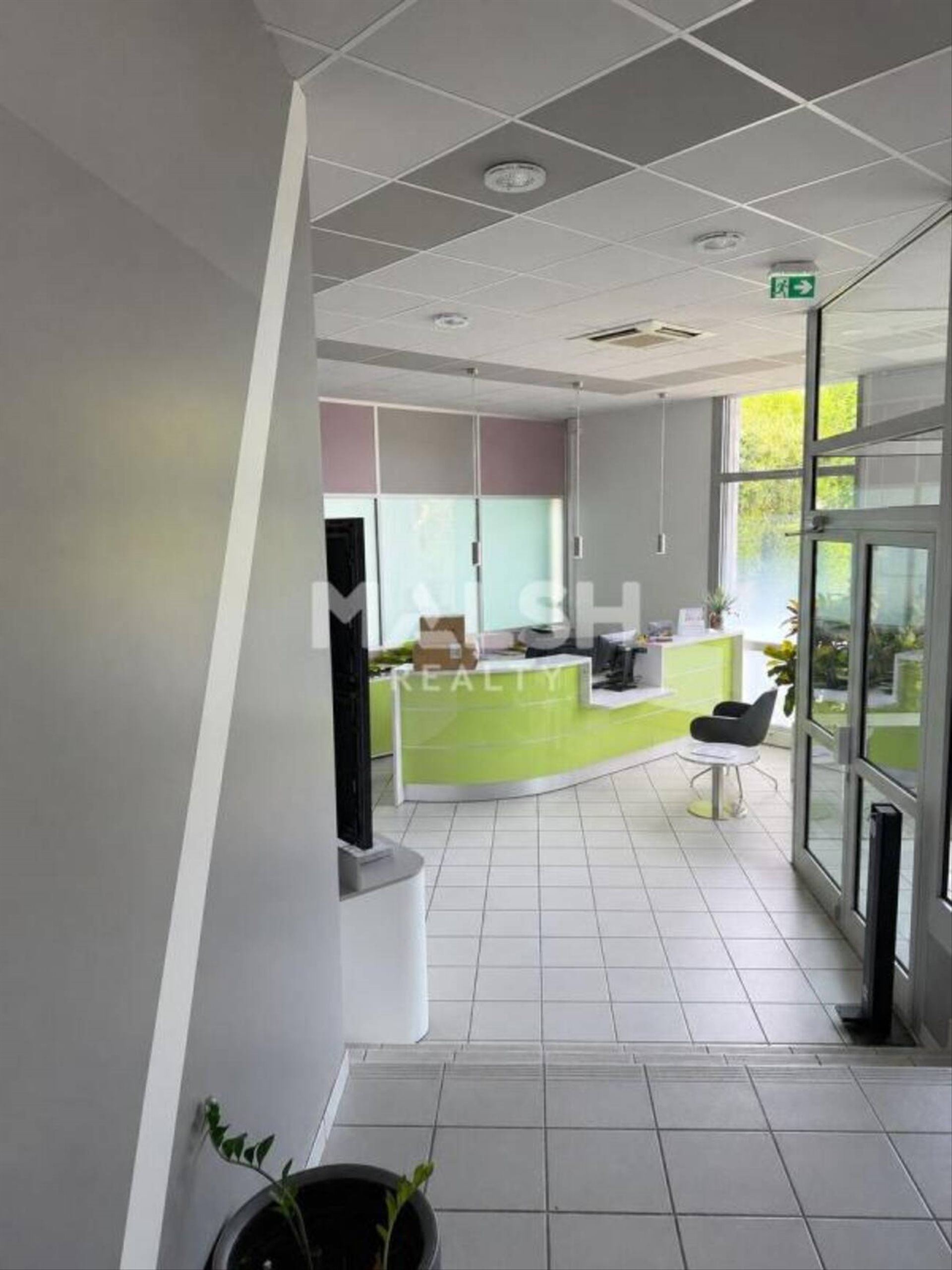 Maison à vendre, 1400m², Décines-Charpieu