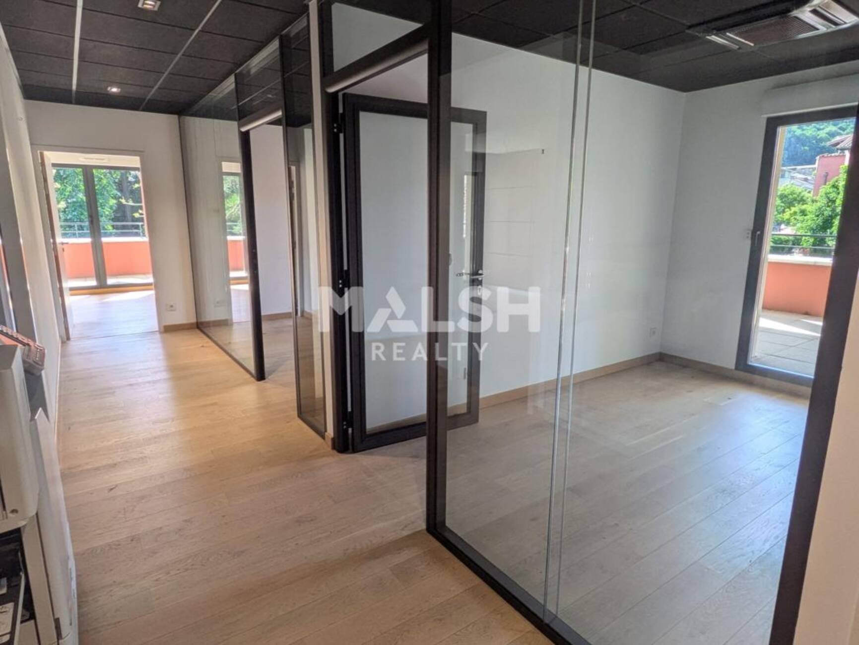 Maison à louer, 375m², Condrieu