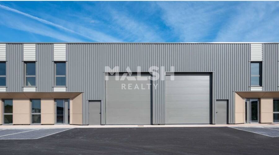 Maison à vendre, 2785m², Varennes-lès-Mâcon