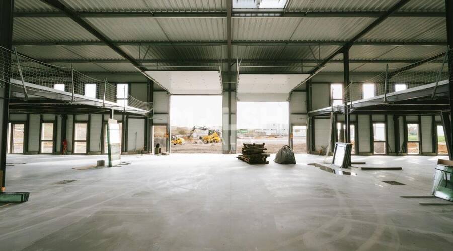 Maison à vendre, 2785m², Varennes-lès-Mâcon