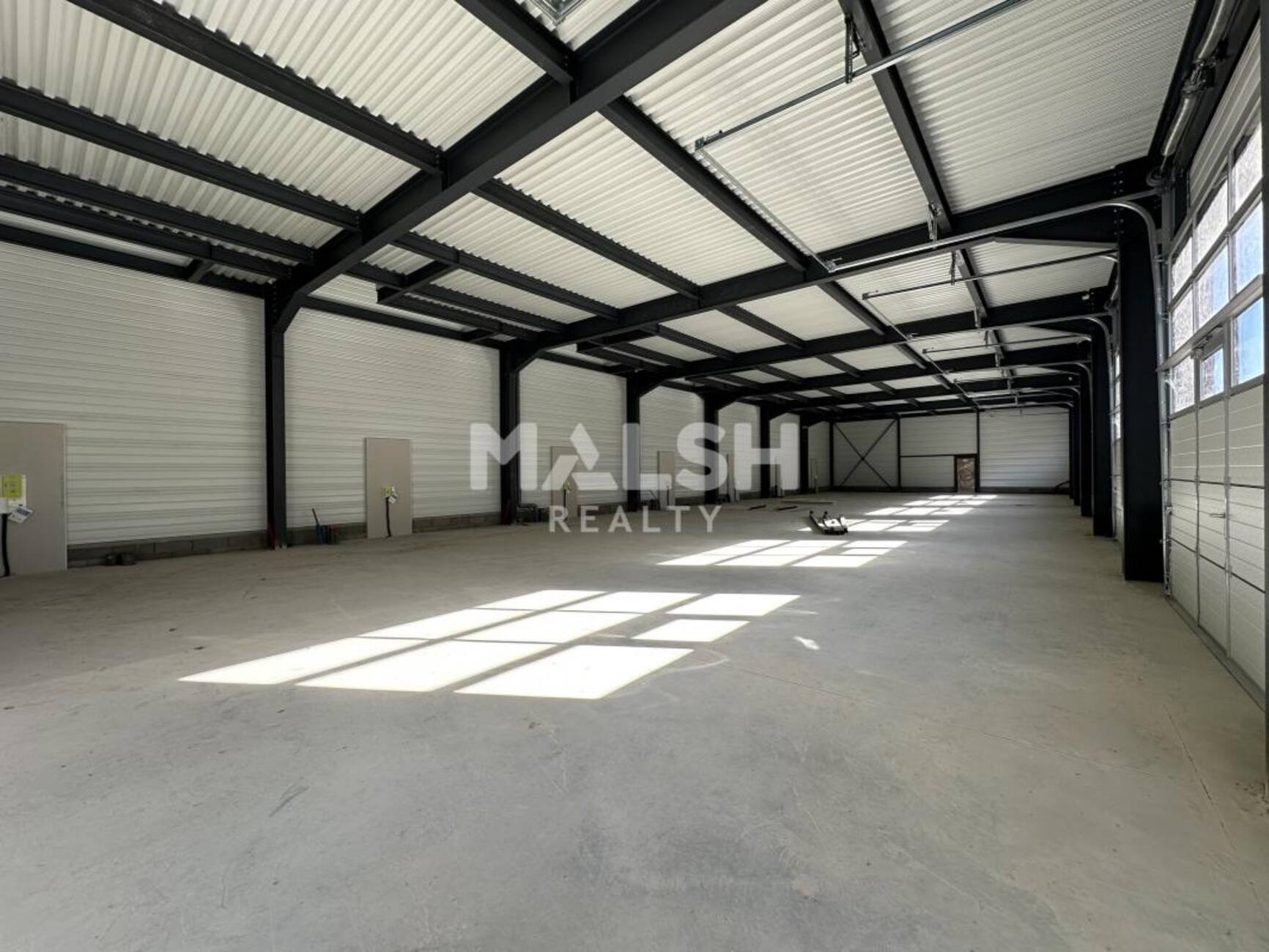 Maison à vendre, 810m², Montmerle-sur-Saône