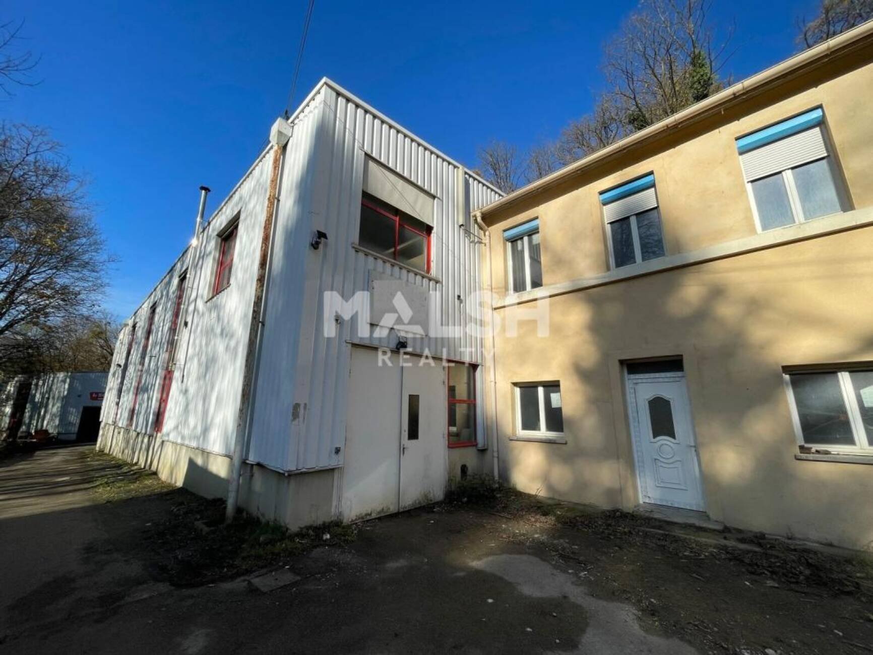 Maison à louer, 755m², Fontaines-Saint-Martin