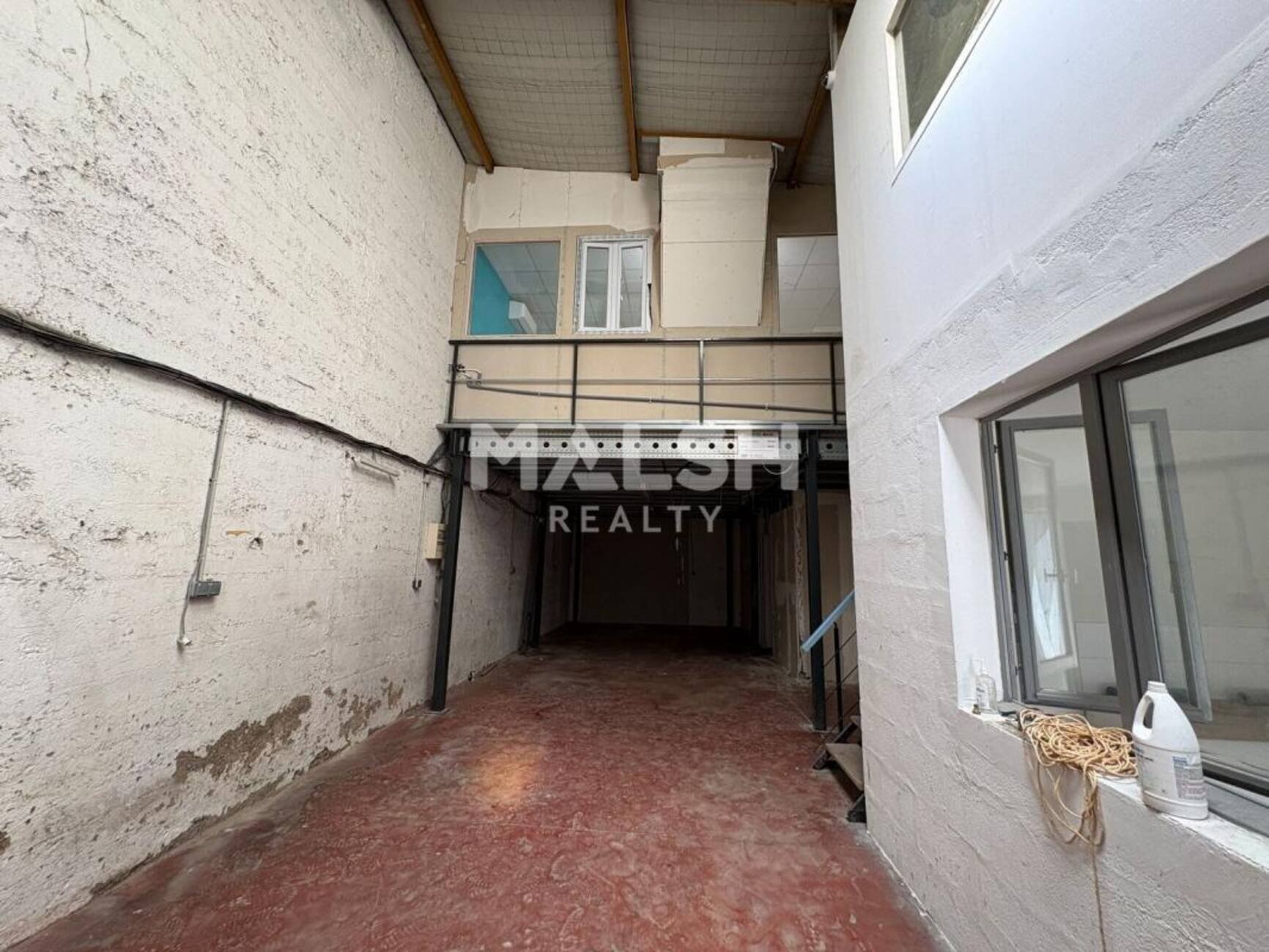 Maison à louer, 204m², Vénissieux
