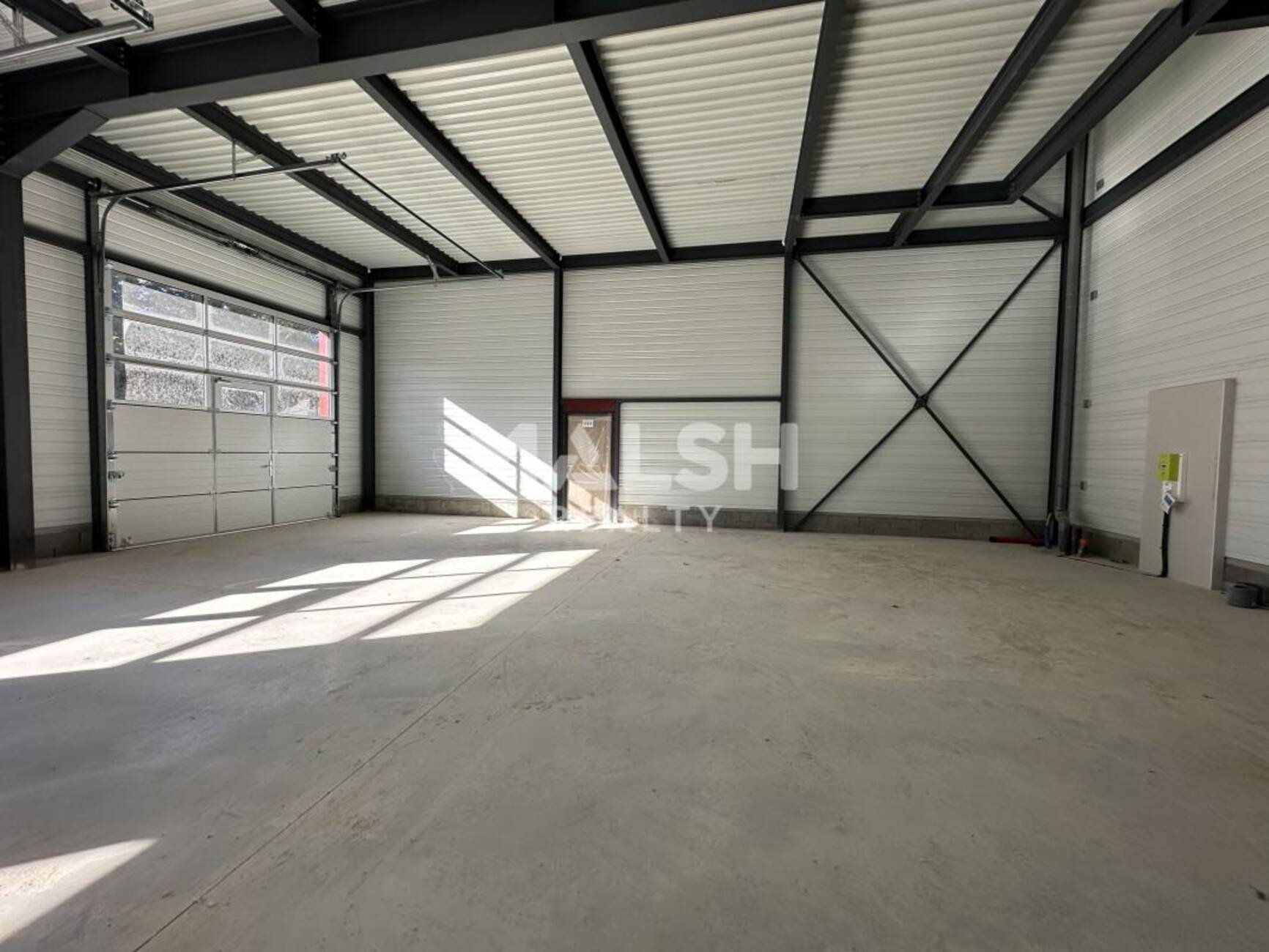 Maison à louer, 810m², Montmerle-sur-Saône