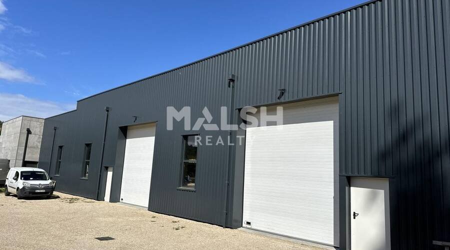 Maison à vendre, 1150m², Saint-Clair-de-la-Tour