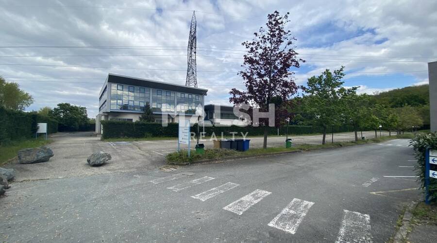 Maison à vendre, NaNm², Alix
