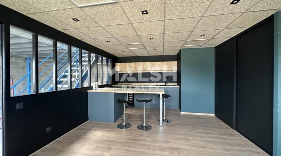 Maison à louer, 210m², Civrieux