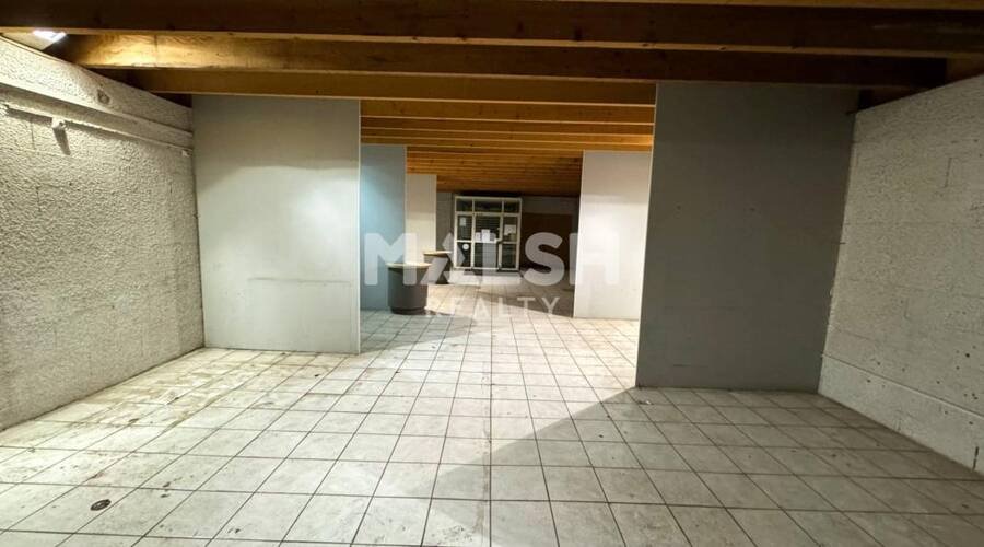 Maison à vendre, 985m², Saint-Étienne