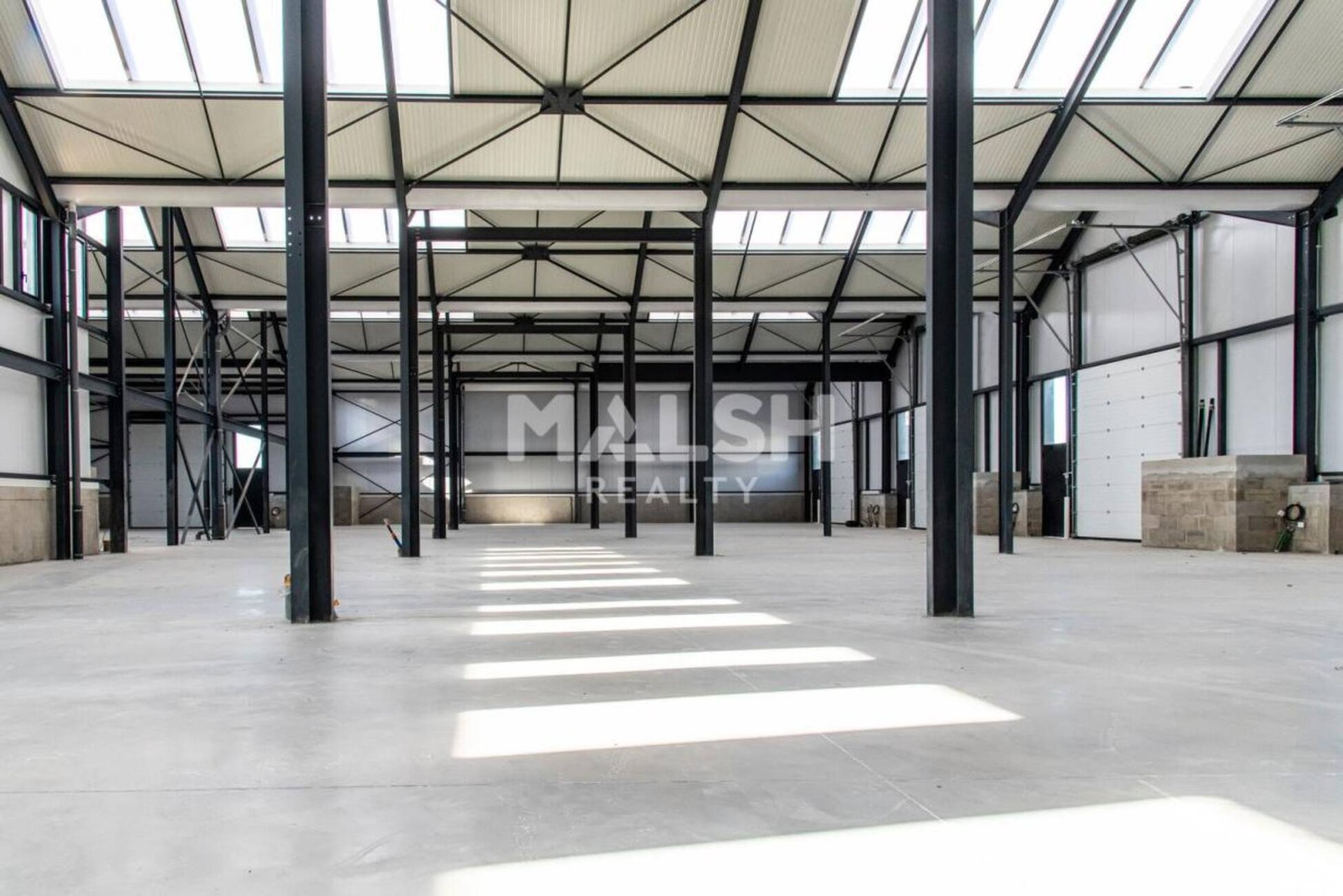 Maison à louer, 3530m², Toussieu